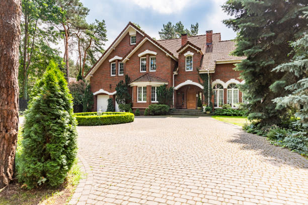 Reasons to Select Us for Your Driveway Paving Requirements in Cedarburg, WI